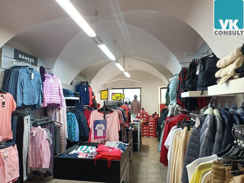 Pronájem obchodu 110 m2 na náměstí v Litomyšli - obrázek č.3